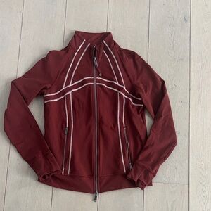 Lulu Lemon define jacket